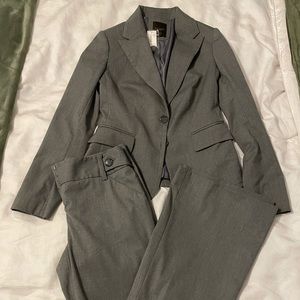 The Limited, gray women’s suit, Size 2 regular